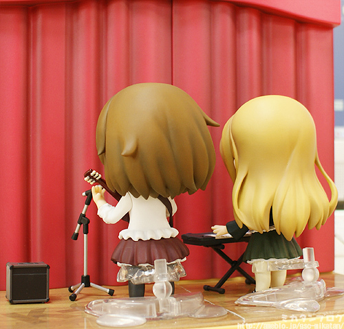 K-ON! - Kotobuki Tsumugi - Nendoroid  (#110) - Live Stage Ver. (Good Smile Company) photo 17