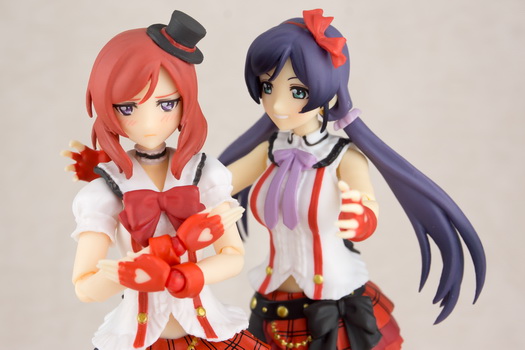 Love Live! School Idol Project - Nishikino Maki - S.H.Figuarts - Bokura wa Ima no Naka de (Bandai)