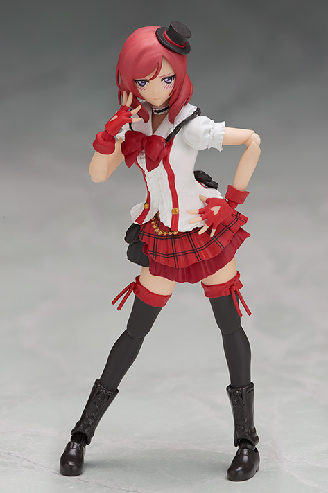 Love Live! School Idol Project - Nishikino Maki - S.H.Figuarts - Bokura wa Ima no Naka de (Bandai)