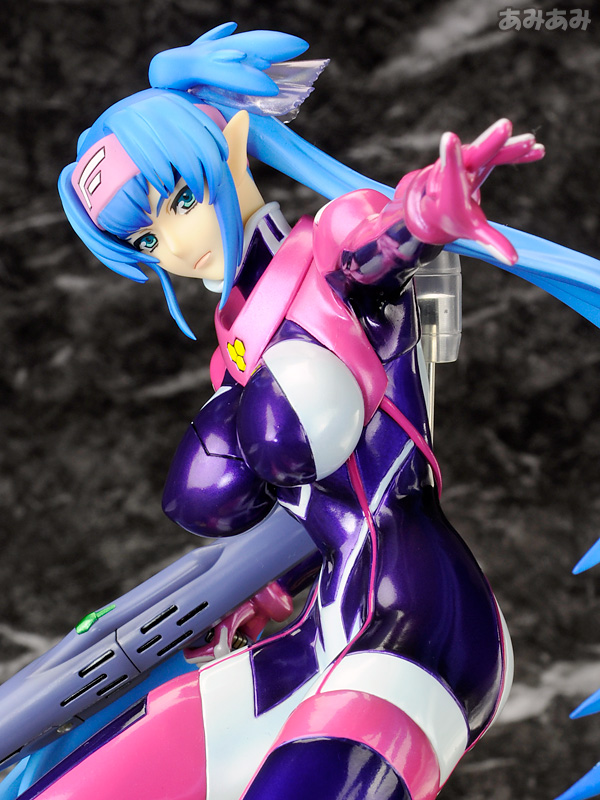 Macross Frontier - Klan Klang - Excellent Model - Armored ver. (MegaHouse) photo 2