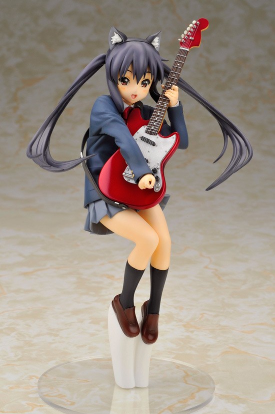K-ON! - Nakano Azusa - 1/8 (Alter) photo 2