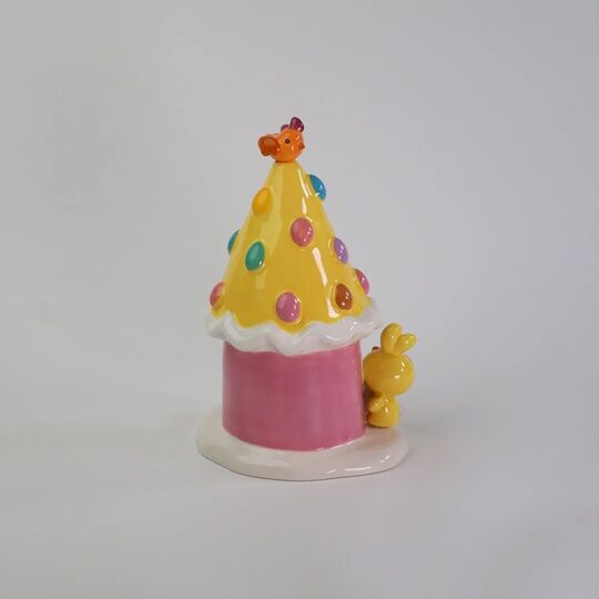 Hello Kitty and Friends - Hello Kitty - Easter Egg Figurine (Blue Sky Clayworks) photo 2