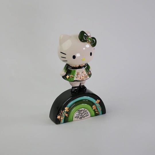 Hello Kitty and Friends - Hello Kitty - Irish Dancer Figurine (Blue Sky Clayworks)