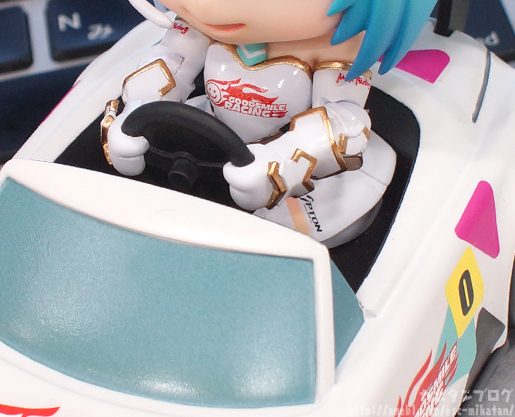 Good Smile Racing - Vocaloid - Hatsune Miku - Nendoroid (#517) - Racing 2015 (Good Smile Company) photo 20