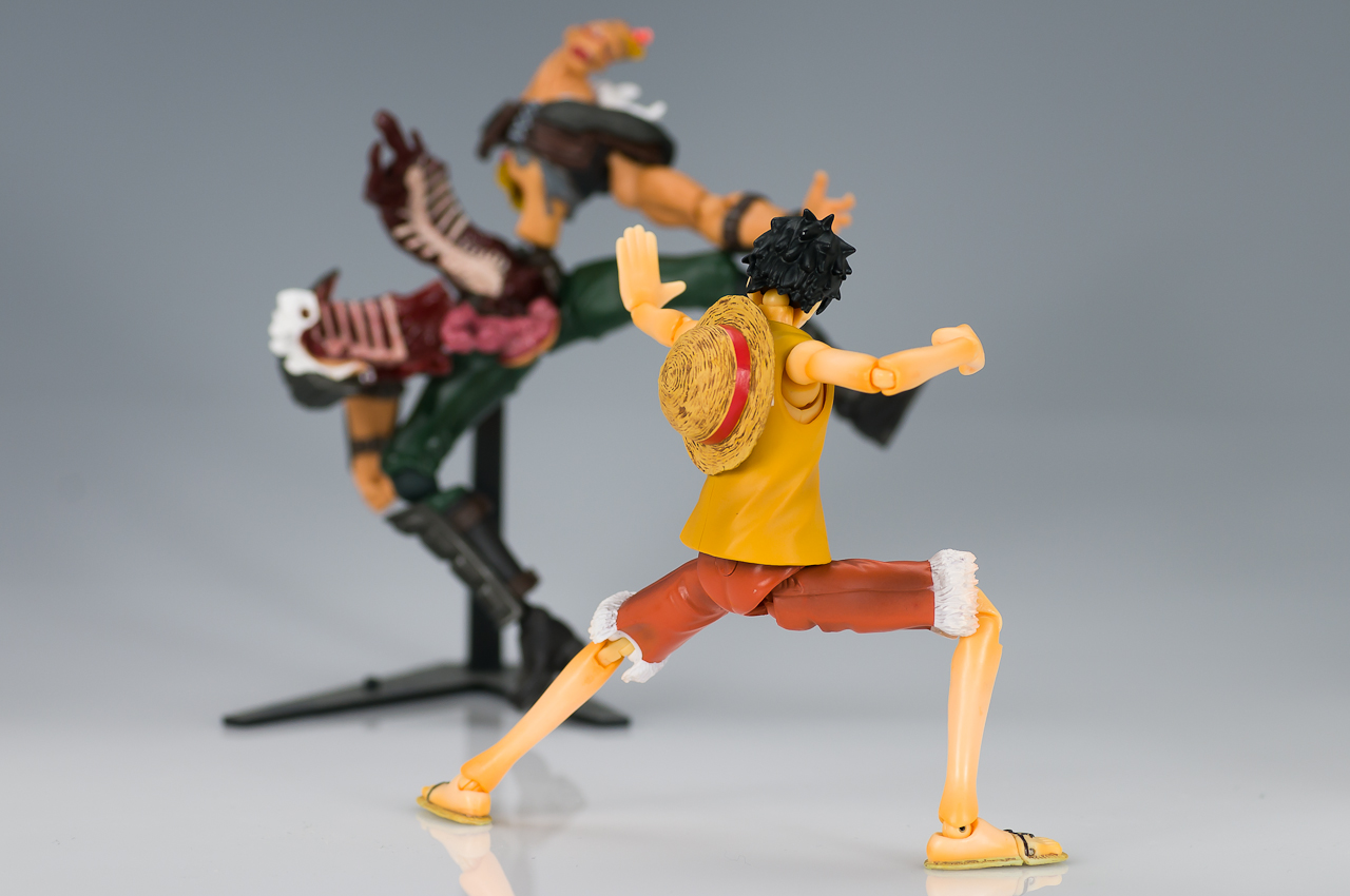 One Piece - Monkey D. Luffy - S.H.Figuarts (Bandai) photo 3