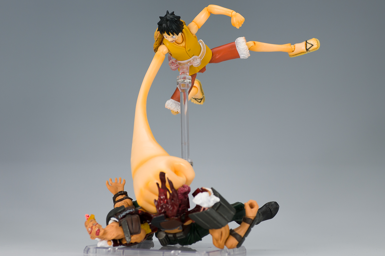 One Piece - Monkey D. Luffy - S.H.Figuarts (Bandai) photo 4