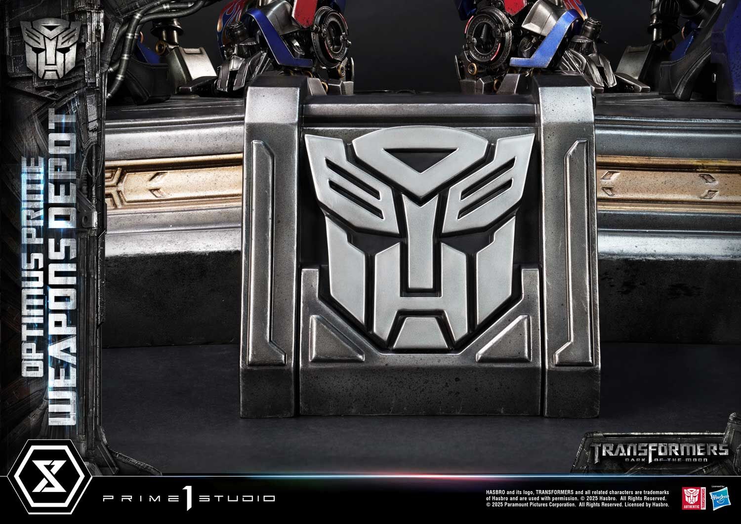 Transformers: Dark of the Moon - Convoy - Museum Masterline Series  (MMTFM-38S) - Weapons Depot, Bonus Version (Prime 1 Studio) photo 39