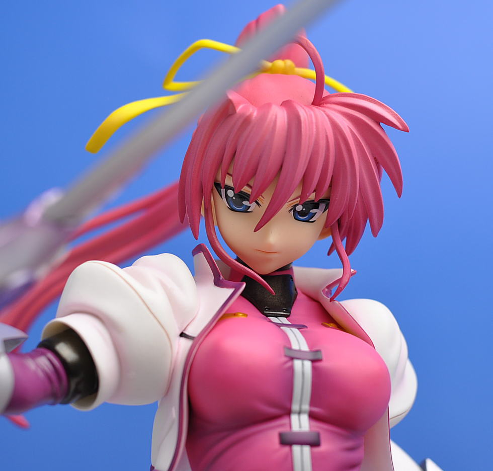 Mahou Shoujo Lyrical Nanoha StrikerS - Signum - 1/7 (Alter) photo 5