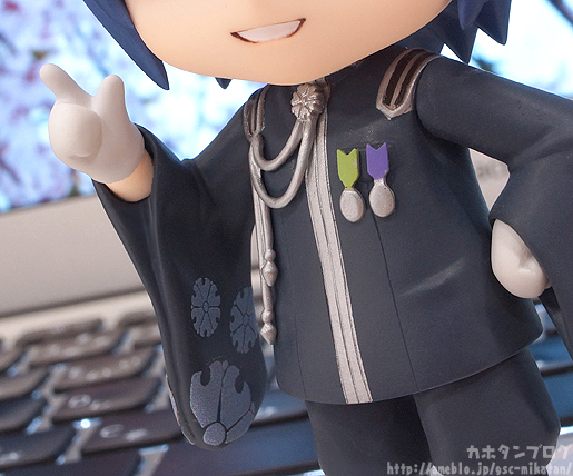 Senbonzakura - Kaito - Nendoroid (#523) - Senbonzakura Ver. (Good Smile Company) photo 13