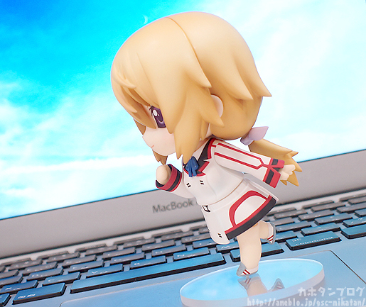 IS: Infinite Stratos - Charlotte Dunois - Nendoroid  (#497) (Good Smile Company) photo 23
