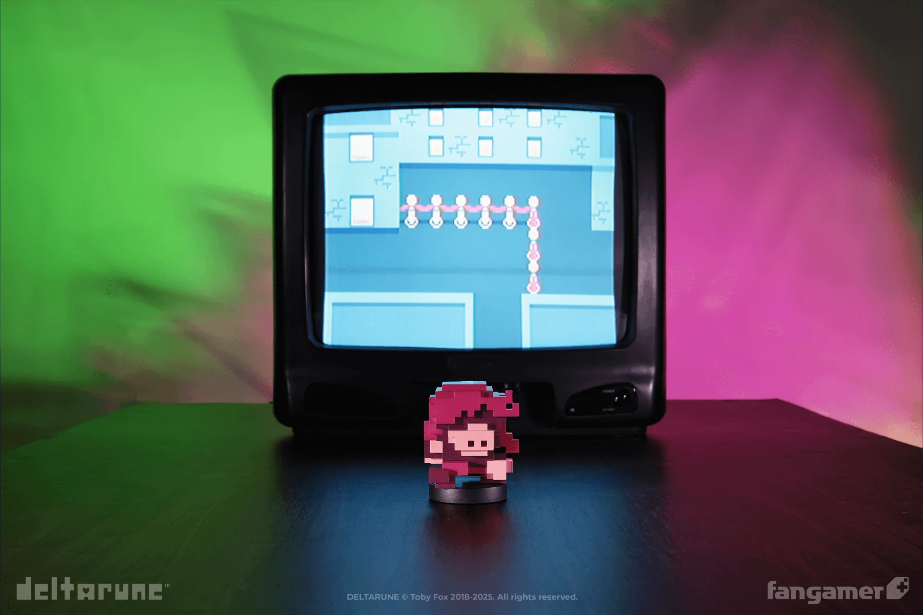 Deltarune - Susie - Hero_Axe (Fangamer) photo 6