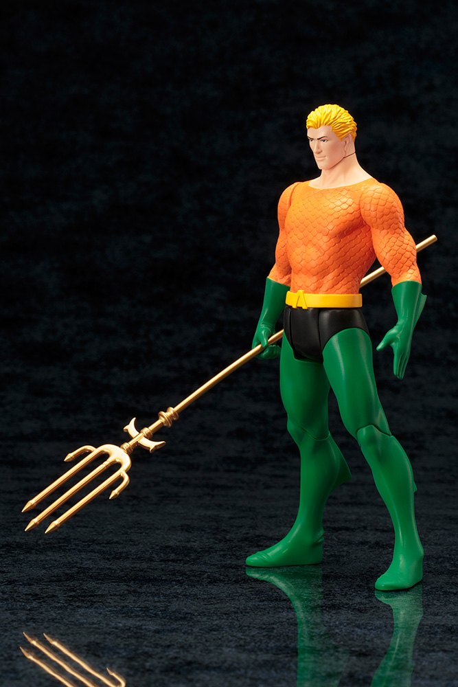 DC Universe - Aquaman - ARTFX+ - Super Powers Classics - 1/10 (Kotobukiya) photo 6