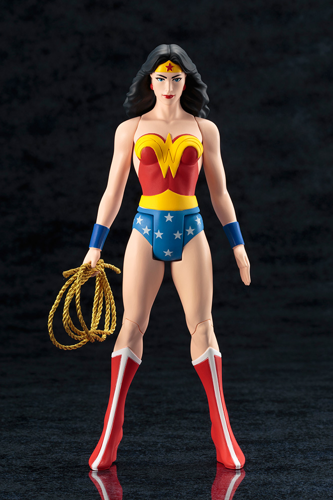 Wonder Woman - ARTFX+ - Super Powers Classics - 1/10 (Kotobukiya) photo 2