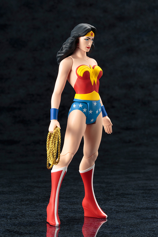 Wonder Woman - ARTFX+ - Super Powers Classics - 1/10 (Kotobukiya) photo 7