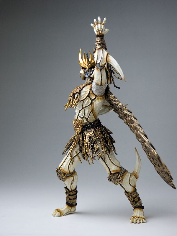Kamen Rider Kuuga - N·Daguva·Zeba - Art Works Monsters (MegaHouse) photo 4