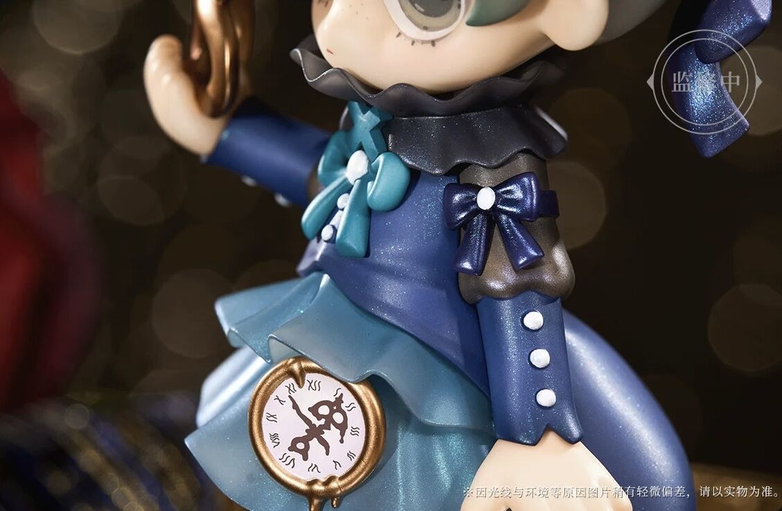 Reverse: 1999 - Vertin - Suitcase Masquerade Re:Q Chibi Figurine Series - The Long-Eared Watchmaker (Bluepoch) photo 7