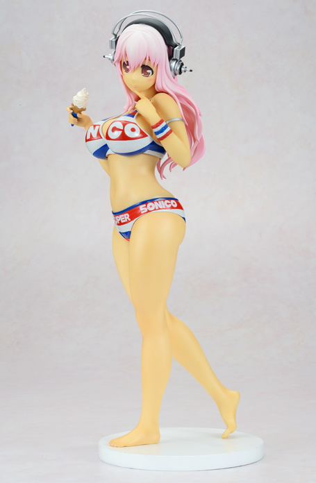 SoniComi (Super Sonico) - Sonico - Gigantic Series - Hiyake ver., Swimsuit ver. (X-Plus) photo 5