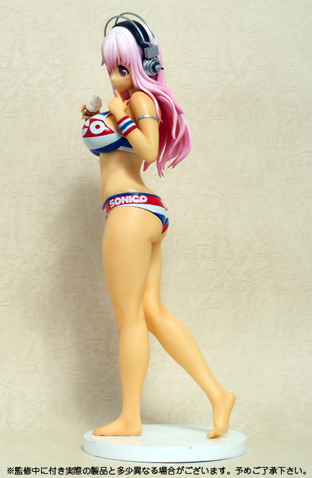 SoniComi (Super Sonico) - Sonico - Gigantic Series - Hiyake ver., Swimsuit ver. (X-Plus) photo 8