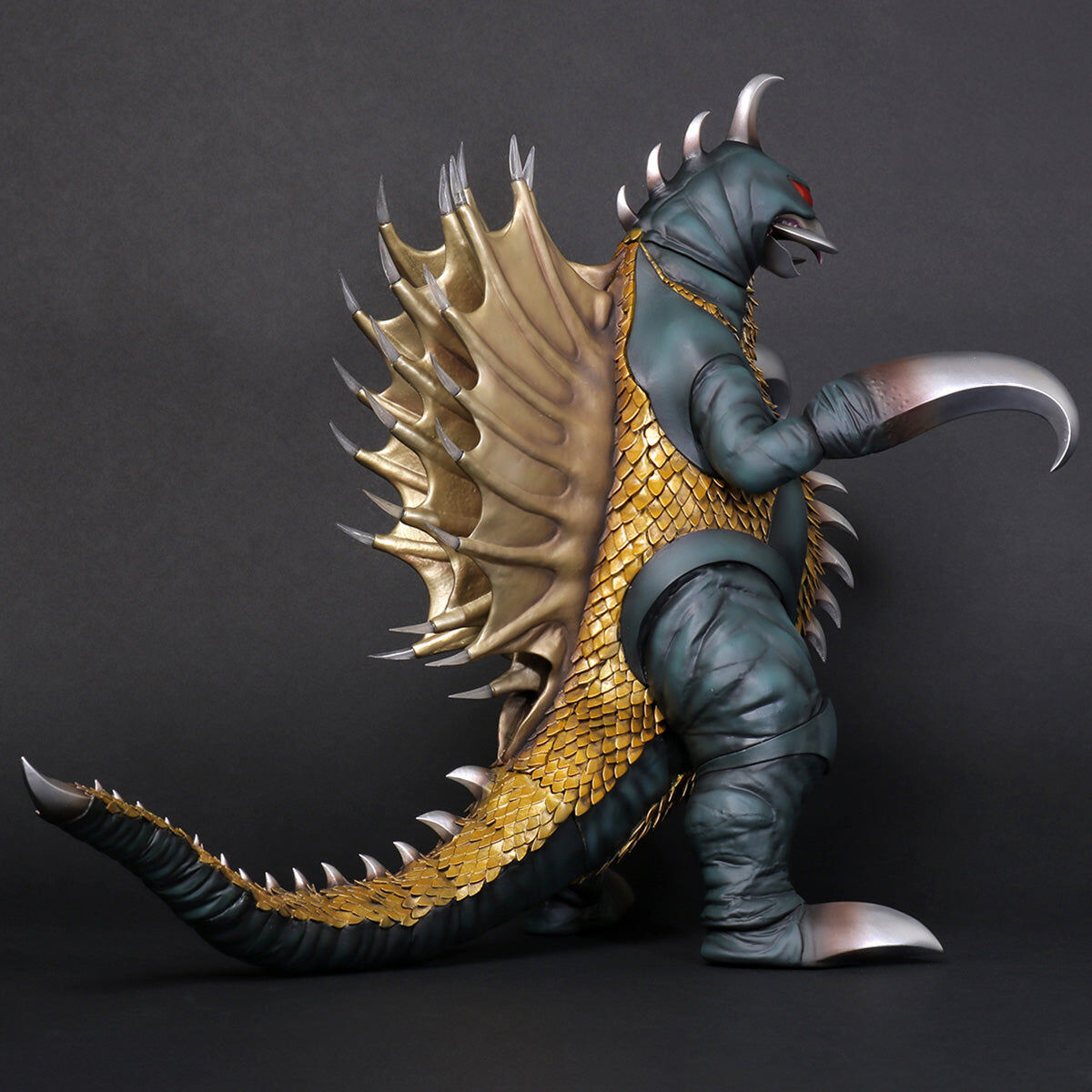 Gojira vs. Gigan - Gigan - Toho 30cm Series - 50th Anniversary Ver. (Plex, X-Plus) photo 3