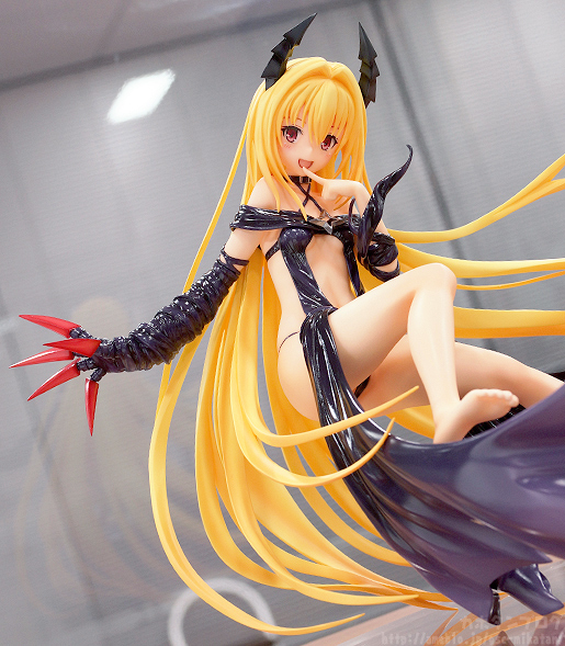 To LOVEru Darkness - Konjiki no Yami - 1/8 - -Trance of Darkness- (Aquamarine) photo 8