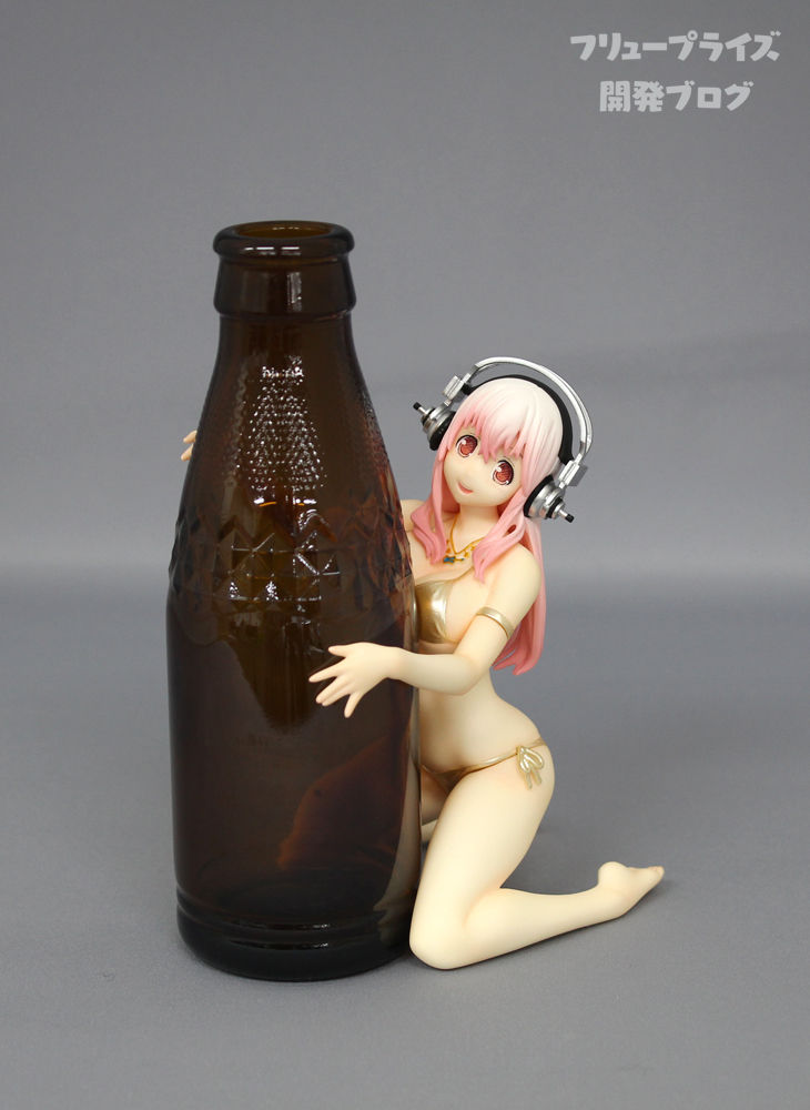SoniComi (Super Sonico) - Sonico - Drink Holder - Champagne Gold (FuRyu) photo 5
