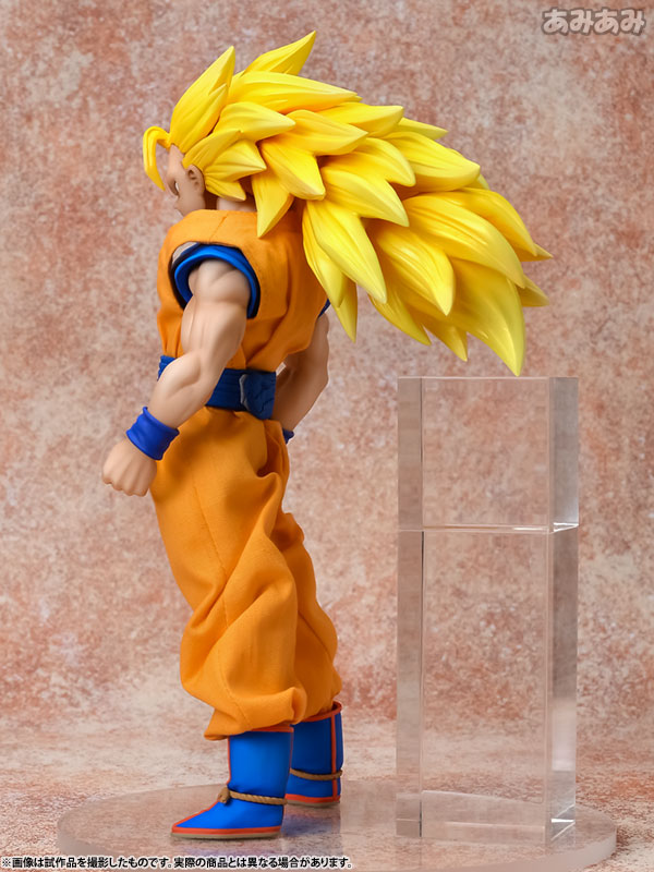 Dragon Ball Z - Son Goku SSJ3 - Dimension of Dragonball (MegaHouse) photo 16