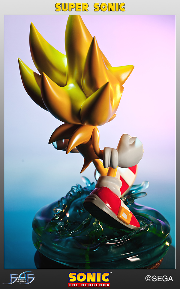 Sonic the Hedgehog - Super Sonic - Sonic the Hedgehog Modern (3) (First 4 Figures) photo 3