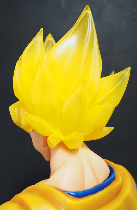 Dragon Ball Z - Son Goku SSJ - Gigantic Series - Limited Version (X-Plus) photo 4