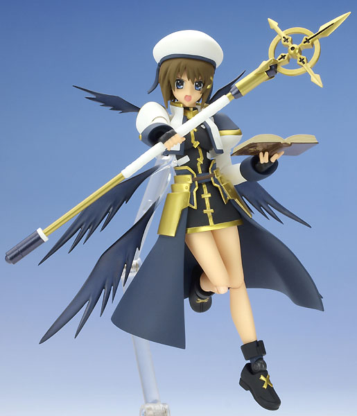 Mahou Shoujo Lyrical Nanoha StrikerS - Yagami Hayate - Figma  (#026) - Knight Armor Ver. (Max Factory) photo 4