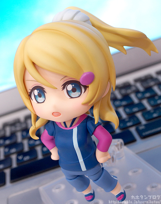 Love Live! School Idol Project - Ayase Eli - Nendoroid  (#580) - Training Outfit Ver. (Good Smile Company) photo 11