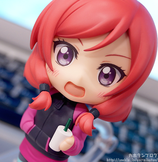 Love Live! School Idol Project - Nishikino Maki - Nendoroid  (#572) - Training Outfit Ver. (Good Smile Company) photo 11