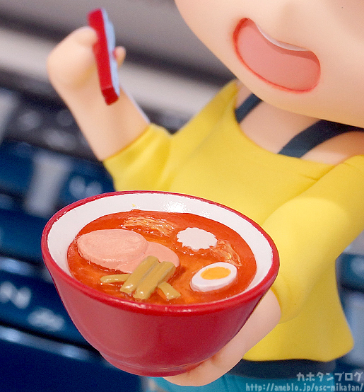 Love Live! School Idol Project - Hoshizora Rin - Nendoroid  (#562) - Training Outfit Ver. (Good Smile Company) photo 15