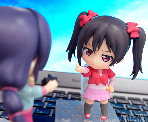 Love Live! School Idol Project - Yazawa Nico - Nendoroid  (#590) - Training Outfit Ver. (Good Smile Company) photo 9