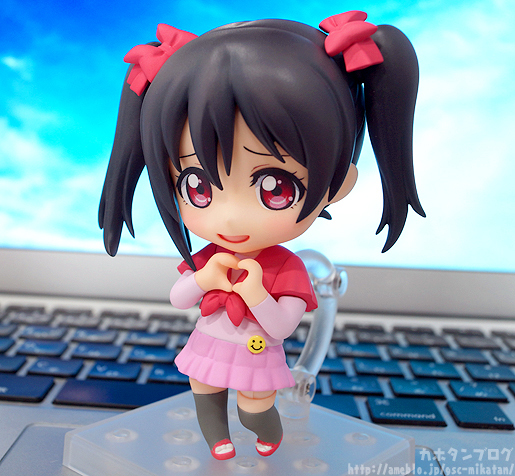 Love Live! School Idol Project - Yazawa Nico - Nendoroid  (#590) - Training Outfit Ver. (Good Smile Company) photo 20