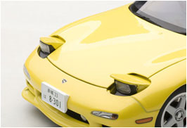 Initial D - ɛ̃fini RX7 (FD3S) - 75966 - 1/18 Mazda ɛ̃fini RX7 (FD3S) New Movie Initial D Legend 1 -Kakusei- - 1/18 - Initial D Legend 1 -Kakusei- (Autoart) photo 3