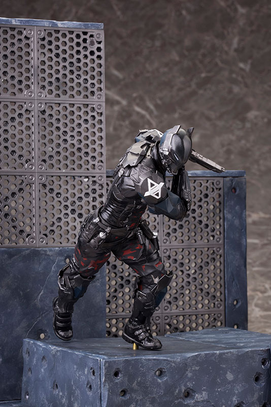 Batman: Arkham Knight - Arkham Knight - ARTFX+ - 1/10 (Kotobukiya) photo 11