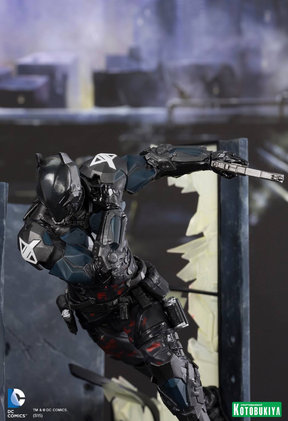 Batman: Arkham Knight - Arkham Knight - ARTFX+ - 1/10 (Kotobukiya) photo 17
