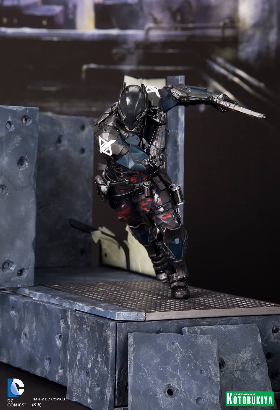 Batman: Arkham Knight - Arkham Knight - ARTFX+ - 1/10 (Kotobukiya) photo 20