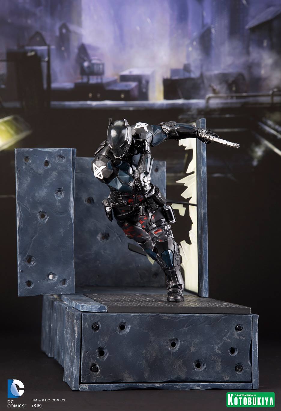 Batman: Arkham Knight - Arkham Knight - ARTFX+ - 1/10 (Kotobukiya) photo 21