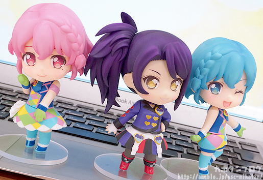 PriPara - Reona West - Nendoroid Co-de - Twin Gingham Co-de R (Good Smile Company) photo 4