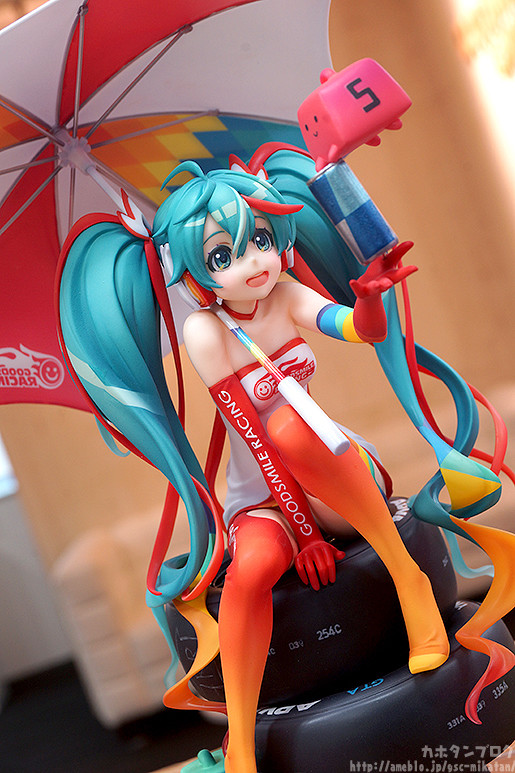 Good Smile Racing - Hatsune Miku - 1/8 - Racing 2016 Ver. (Good Smile Company) photo 11