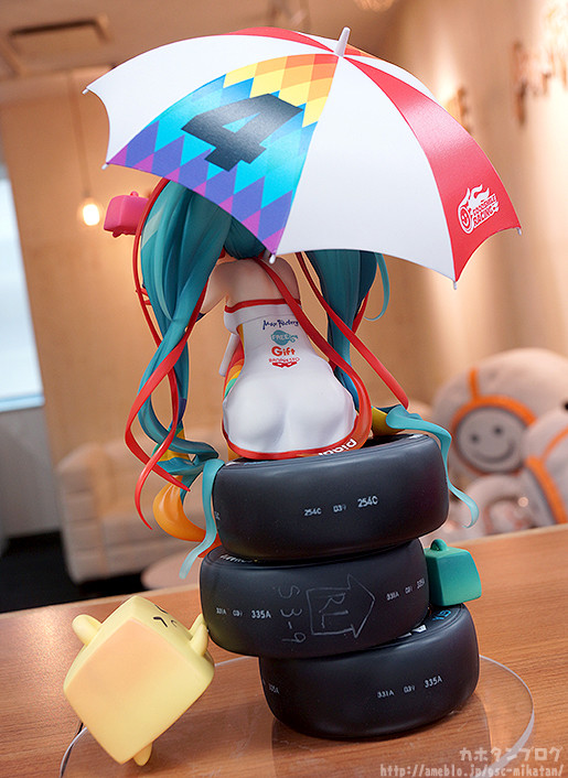 Good Smile Racing - Hatsune Miku - 1/8 - Racing 2016 Ver. (Good Smile Company) photo 18
