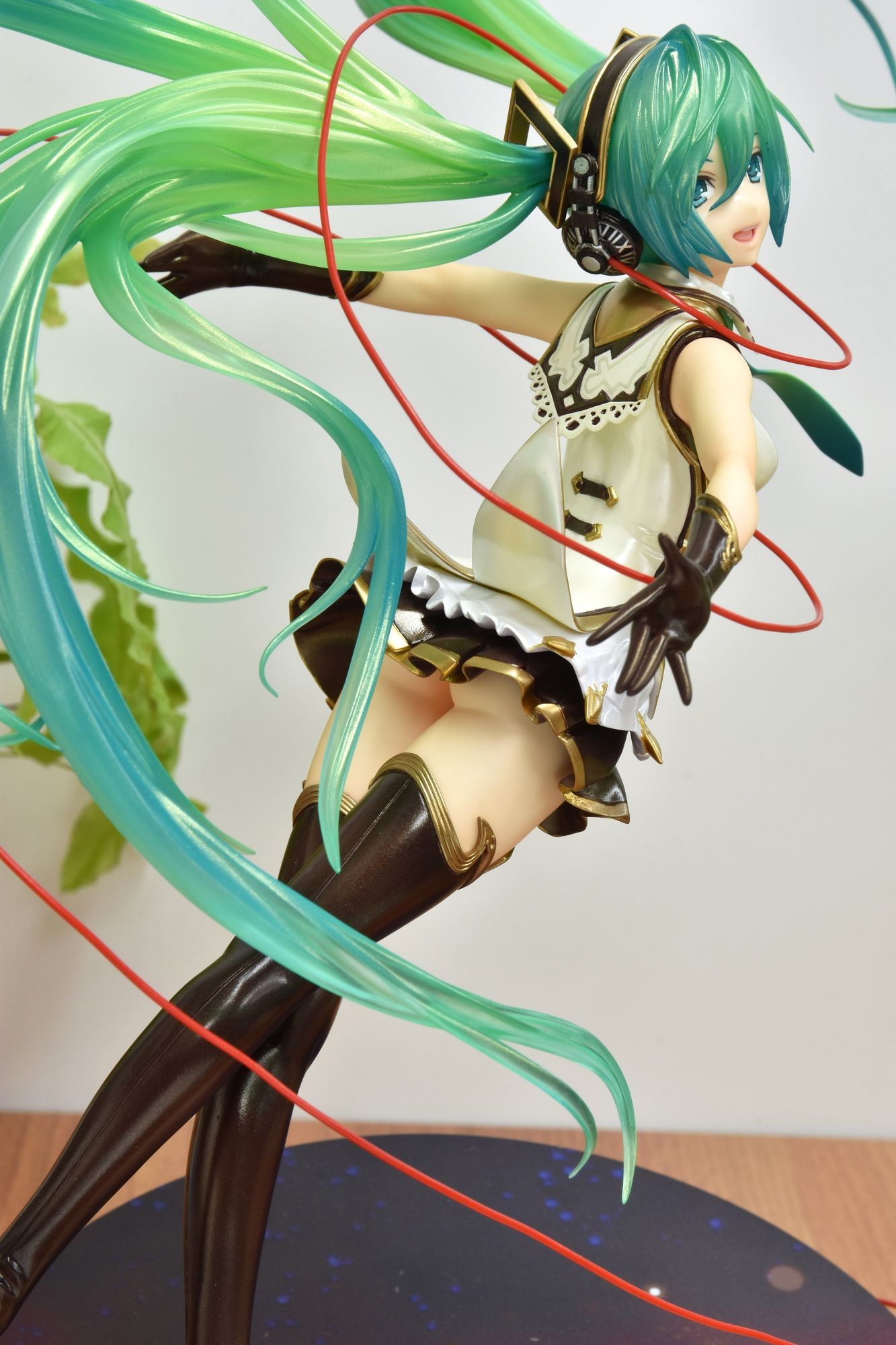 Shingeki no Bahamut - Hatsune Miku - 1/8 - Winter Heroine Ver. (Max Factory) photo 8