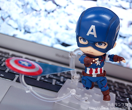 Avengers: Age of Ultron - Captain America - Nendoroid  (#618) - Hero's Edition (Good Smile Company) photo 5