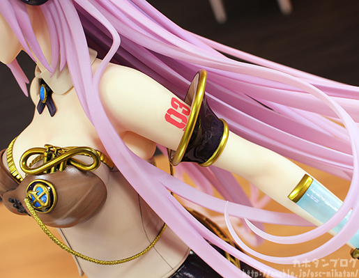 Vocaloid - Megurine Luka - B-style - 1/4 - V4X (FREEing) photo 12