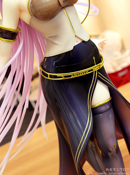 Vocaloid - Megurine Luka - B-style - 1/4 - V4X (FREEing) photo 13