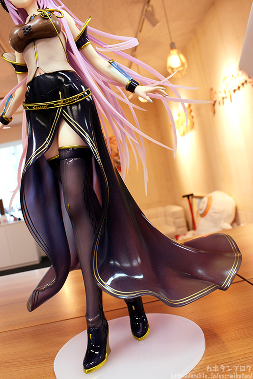 Vocaloid - Megurine Luka - B-style - 1/4 - V4X (FREEing) photo 22