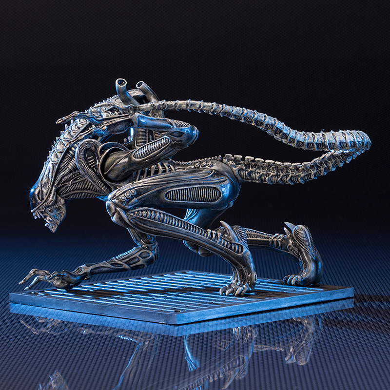 Aliens - Alien Warrior - ARTFX+ - 1/10 (Kotobukiya) photo 7