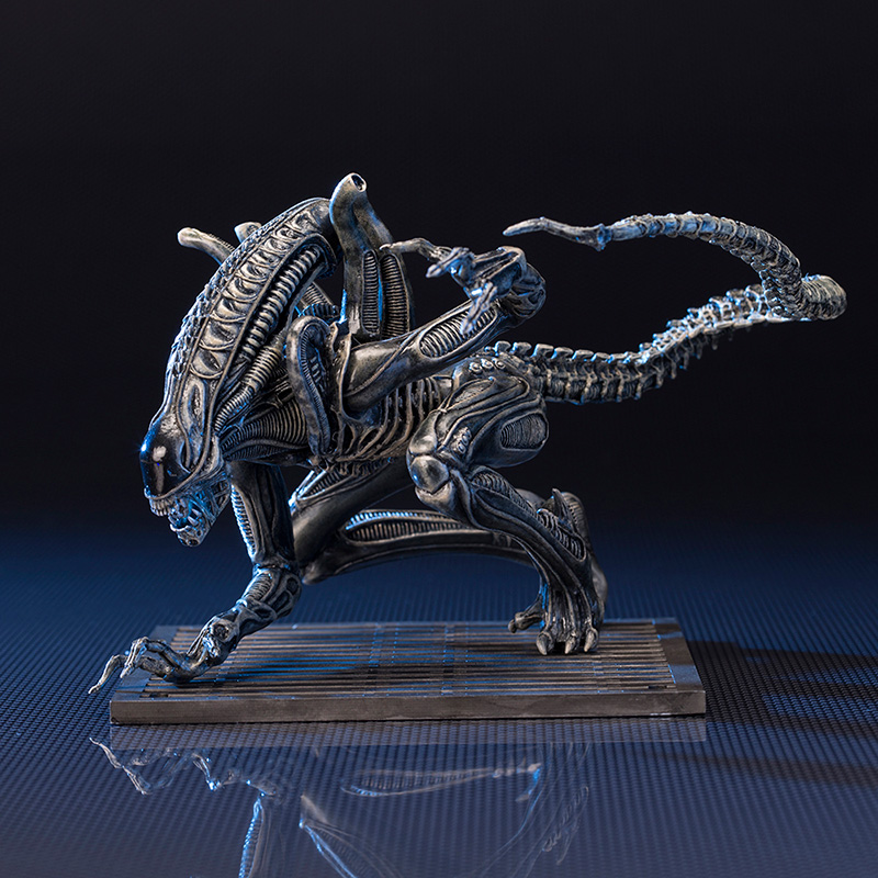 Aliens - Alien Warrior - ARTFX+ - 1/10 (Kotobukiya) photo 16
