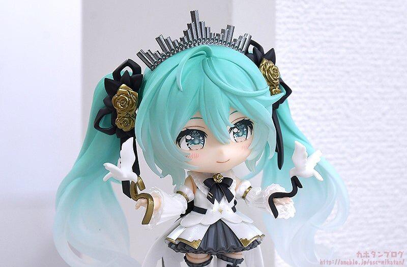 Vocaloid - Hatsune Miku - Nendoroid (#3079) - Symphony 10th Anniversary Ver. (Good Smile Company)